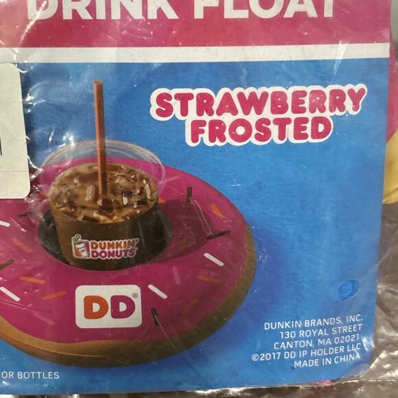 BRAND NEW SEALED RARE 2017 DUNKIN' DONUTS DRINK FLOAT STRAWBERRY FROSTED - PINK - Picture 3 of 4